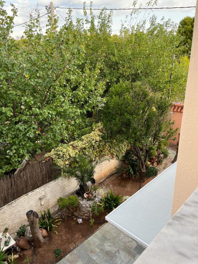 Domelia'S Luxury Apartments Near Airport & Beach Artemida  Exterior photo